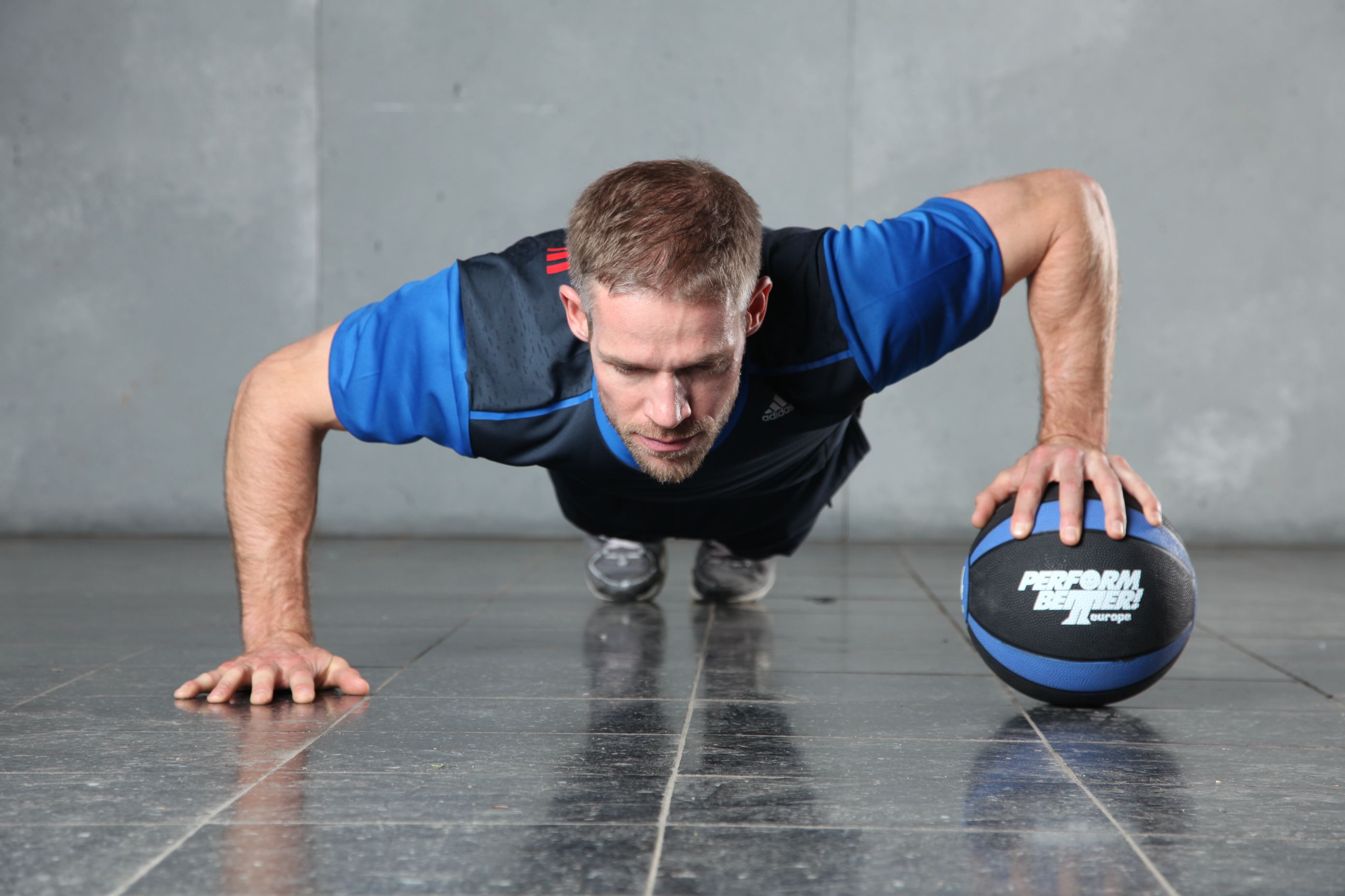 PB medicine ball - 1kg